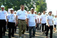 Người dân tham gia đi bộ. (Nguồn: sggp.org.vn)