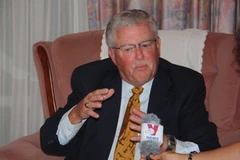 Giáo sư Carlyle A. Thayer. (Ảnh: Võ Giang/Vietnam+)