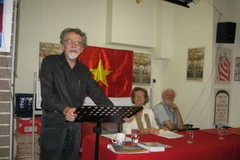 Ông John Percy, Bí thư toàn quốc RSP, đang phát biểu ý tại hội thảo. (Ảnh: Tuấn Anh/Vietnam+)