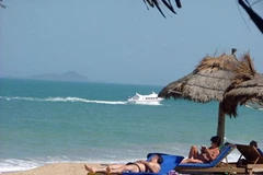 Thả hồn trên vịnh Vân Phong. (Nguồn: camnangdulich)