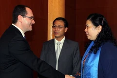 Phó Chủ tịch Quốc hội Tòng Thị Phóng tiếp Ngài Korodi Attila, Chủ tịch Ủy ban Đối ngoại Hạ viện Romania. (Ảnh: Nguyễn Dân/TTXVN)