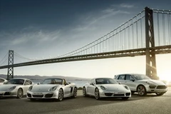 www.porsche.com/