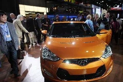 Một mẫu xe mới của hãng Hyundai Veloster 2012 giới thiệu tại triển lãm ôtô quốc tế New York. (Nguồn: AFP/TTXVN)
