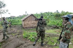 Các tay súng M23 tại Mutaho, cách vị trí đóng quân của quân đội CHDC Congo khoảng 4km và cách thành phố Goma 15km ngày 3/6. (Nguồn: AFP/TTXVN)
