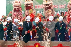 Quang cảnh lễ khởi công. (Ảnh: Hoàng Cao Nguyên/Vietnam+)