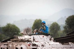 Binh sỹ Ấn Độ thuộc Lực lượng gìn giữ hòa bình LHQ triển khai tại Kanyarucinya, ngoại ô Goma, Congo ngày 14/7. (Nguồn: AFP/TTXVN)