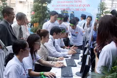 Quang cảnh cuộc bầu chọn. (Ảnh: Hoàng Tuấn/Vietnam+)