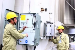 Việc điều chỉnh giá than cho ngành điện cần phải tính toán hết sức cẩn trọng. (Ảnh: Ngọc Hà/TTXVN) 