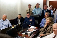 Bức ảnh chụp các lãnh đạo cấp cao Nhà Trắng theo dõi trực tiếp vụ tấn công bin Laden (Ảnh:Reuters)