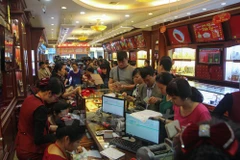 Vàng SJC và thương hiệu Rồng Thăng Long cùng quay đầu tăng giá 