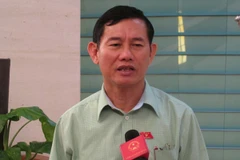  Đại biểu Nguyễn Ngọc Phương (Quảng Bình) đang trao đổi với báo chí (Ảnh: Đức Duy/Vietnam+)