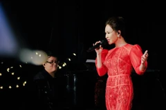 Uyên Linh tâm điểm nghệ sỹ mở màn chuỗi Music Home. (Ảnh: Nhân vật cung cấp) 