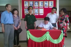 Hội cựu chiến binh TTXVN giao lưu với Sư đoàn 312 