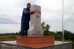 Ước mong cánh sóng bay xa để biên cương vững vàng