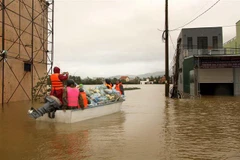 [Video] Hình ảnh người dân Quảng Bình vật lộn với con lũ lịch sử