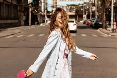 Hoàng Thùy Linh, Phí Phương Anh dẫn đầu top sao mặc đẹp tuần qua