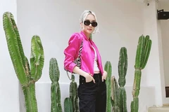 Sắc hồng thống trị phong cách street style tuần qua của dàn sao Việt