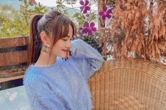 Hết giãn cách xã hội, dàn mỹ nhân Việt xúng xính váy áo đi du lịch