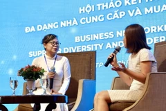 Doanh nhân nữ tham gia phiên thảo luận tại hội thảo. (Ảnh: TTXVN phát)
