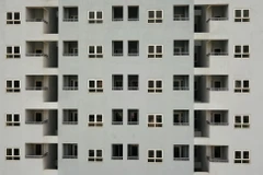 Hà Nội có khoảng 4.000 căn nhà tái định cư đang bị "bỏ hoang." (Ảnh: Thành Đạt/TTXVN)