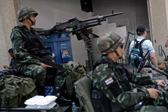 Cộng đồng thế giới quan ngại về tình hình Thái Lan