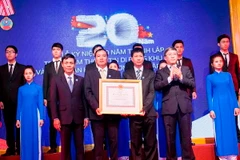 Công ty MobiFone đón nhận Huân chương Độc lập hạng Ba