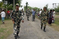 Bạo lực đẫm máu do mâu thuẫn đất đai ở Đông Bắc Ấn Độ