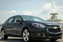 Hãng GM cùng lúc báo lỗi và thu hồi 2,7 triệu xe các loại