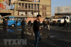 Lực lượng an ninh Iraq phong tỏa hiện trường một vụ đánh bom. (Nguồn: AFP/TTXVN)
