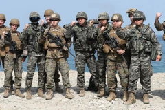 Binh sỹ Mỹ và Hàn Quốc trong cuộc tập trận chung Mỹ-Hàn tại Pohang (Hàn Quốc) ngày 3/4. (Nguồn: Yonhap/TTXVN)