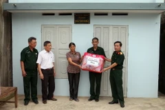 Bộ Chỉ huy Quân sự tỉnh Thanh Hóa xây nhà tình nghĩa cho thương binh