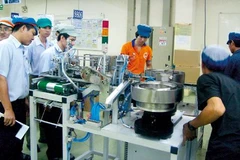 Thiết kế và chế tạo hệ thống lắp ráp tự động cuộn cảm