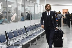 Chỉ có 15 cổ động viên ra đón đội tuyển Italy về nước 