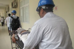 Sập giàn giáo ở Khu kinh tế Vũng Áng, 5 người thương vong