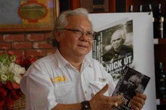 Ra mắt cuốn sách "Nick Út- huyền thoại giản dị"