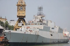 Ấn Độ hạ thủy tàu chiến chống ngầm tàng hình tự chế đầu tiên