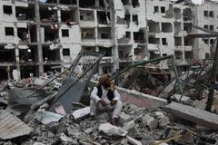 Cảnh tàn phá tại thị trấn Beit Lahiya phía Bắc dải Gaza ngày 4/8 sau các cuộc tấn công của Israel. (Nguồn: THX/TTXVN)