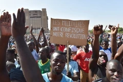 Quân đội Burkina Faso quyết thành lập một chính phủ chuyển tiếp