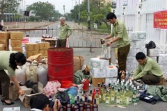 Quảng Trị thu giữ 50 thùng sữa Ensure không rõ nguồn gốc