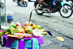 Người Hà Nội sum họp bên gia đình đón lễ Vu Lan báo hiếu