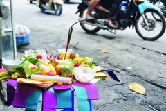 Người Hà Nội sum họp bên gia đình đón lễ Vu Lan báo hiếu