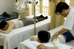 Cảnh báo thay đĩa sống giả có thể gây nhiều biến chứng