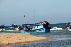 Phú Yên: Khẩn trương khơi thông cửa biển Đà Diễn bị cát bồi lấp