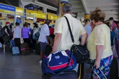 Du khách Anh phải sơ tán khỏi Kenya do lo ngại khủng bố