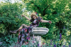 Cuộc đời đáng ghen tị của nữ công tước giàu nhất Tây Ban Nha