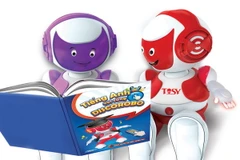 TOSY ra mắt DiscoRobo phiên bản mới dạy tiếng Anh cho trẻ em