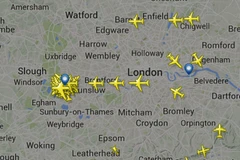 Anh đóng cửa không phận London vì sự cố hệ thống máy tính