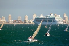 Du khách quốc tế tới Uruguay đông gần bằng dân số nước này