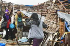 Bão Hagupit di chuyển theo hướng Tây Tây Bắc trong 24 giờ tới