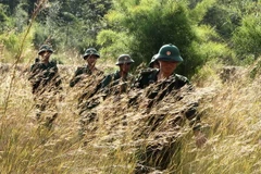 Đồn Biên phòng Quang Chiểu kết nghĩa với Đại đội 215 của Lào